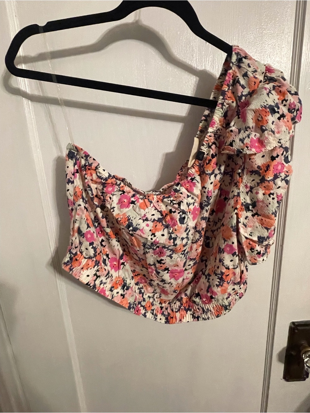 Universal Thread Floral One-Shoulder Crop Top in Cream, Pink & Orange
